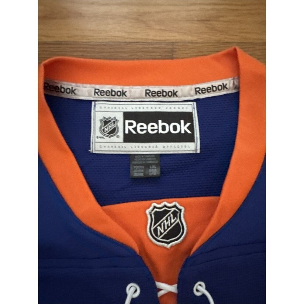 Reebok Nick Leddy #2 New York Islanders NHL Jersey Youth Boys Size L/ XL - Picture 4 of 6